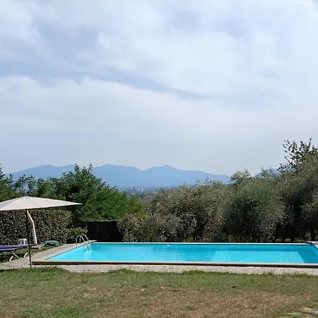 Appartamento In Villa Con Piscina *